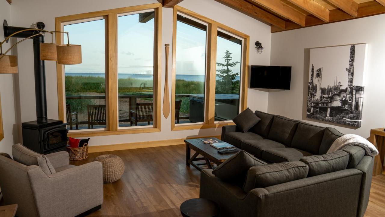 Haida House At Tllaal Tlell Exterior photo